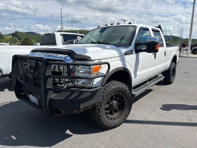 Used 2014 Ford F250 XLT w/ XLT Premium Package AWD/4WD image 4
