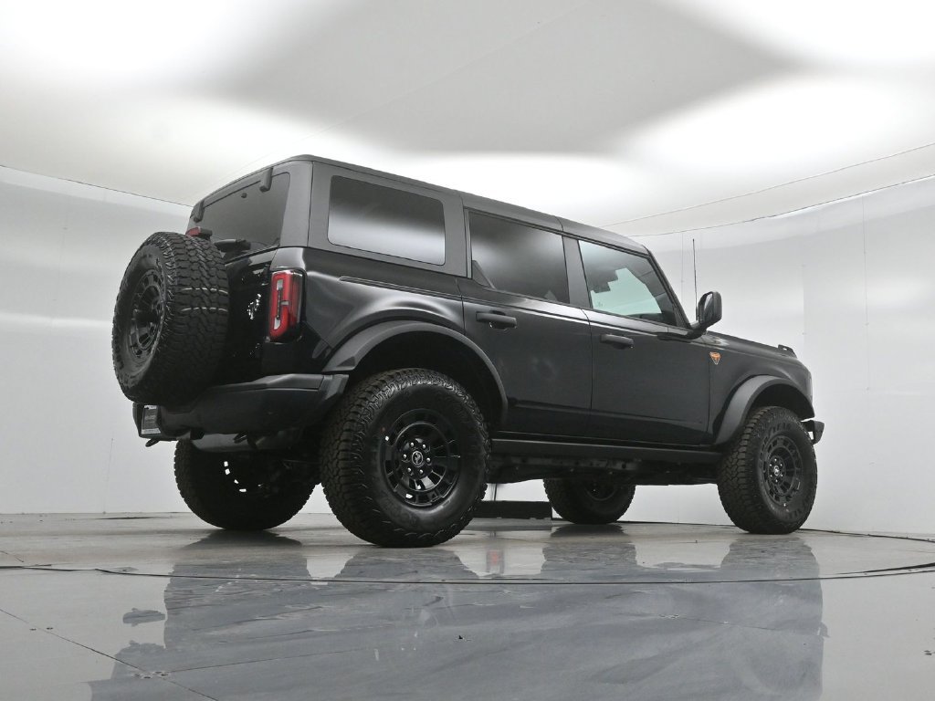 New 2026 Ford Bronco Badlands AWD/4WD image 45