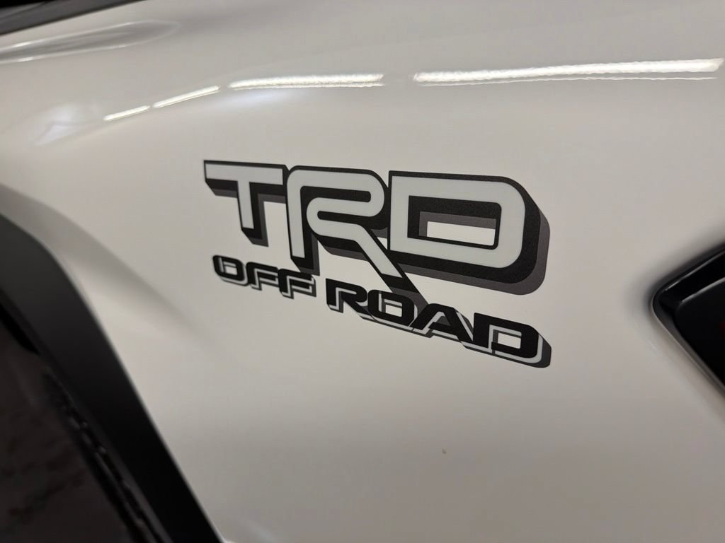 Used 2024 Toyota Tacoma TRD Off-Road w/ TRD Off Road Premium Package AWD/4WD image 34