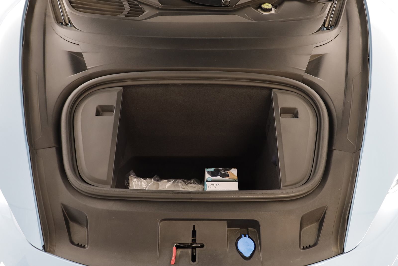 Used 2023 Porsche Taycan image 35