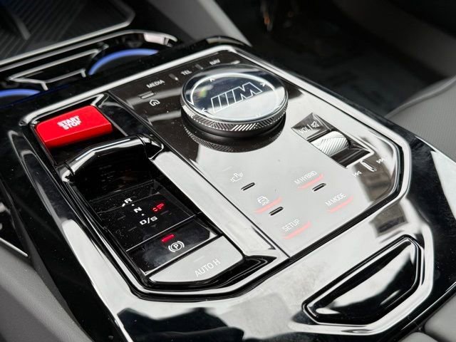 New 2026 BMW M5 Touring image 24