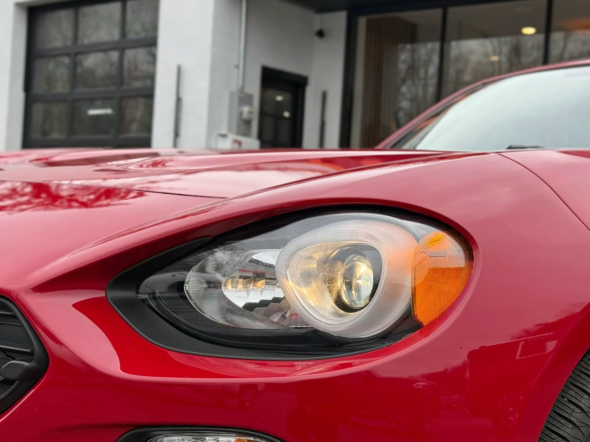 Used 2017 FIAT 124 Spider Classica image 26