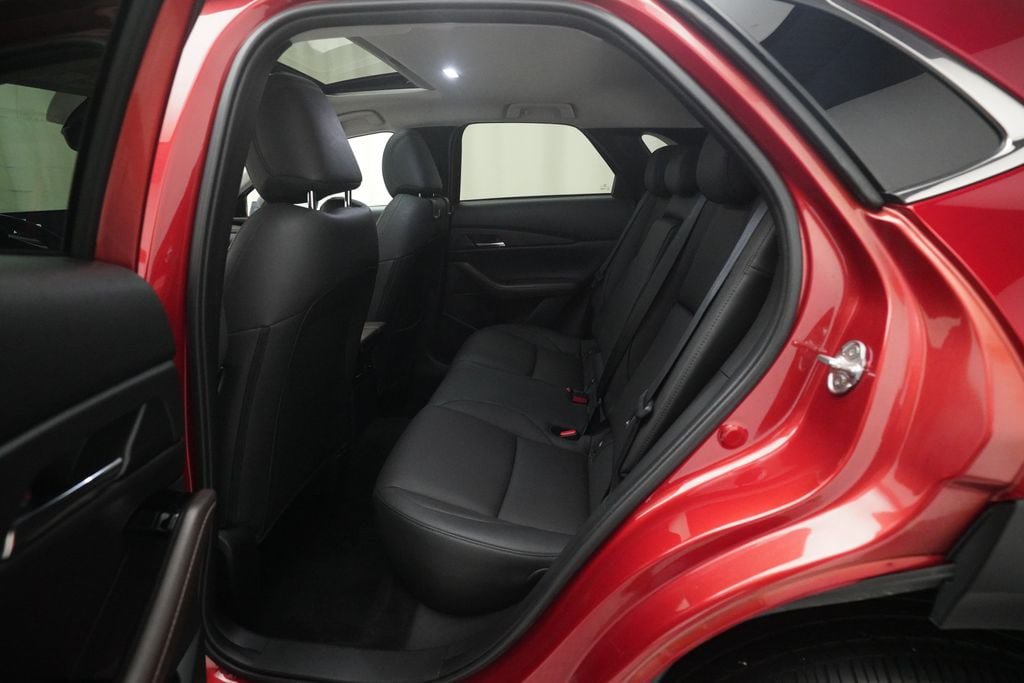 Used 2024 MAZDA CX-30 2.5 Turbo w/ Premium Package AWD/4WD image 16