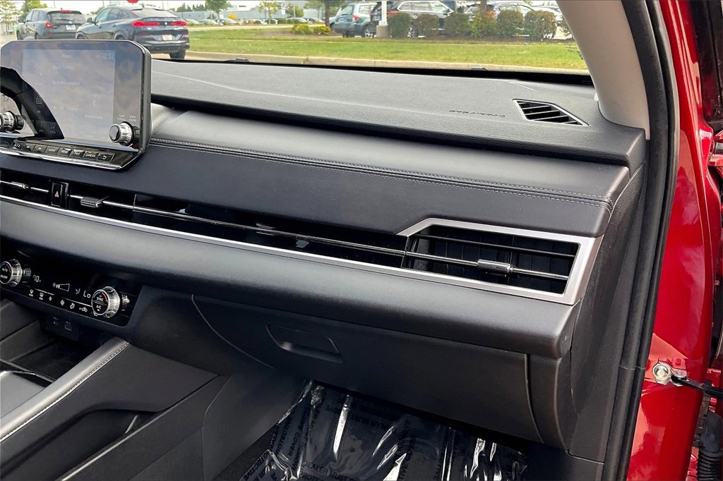 Used 2023 Mitsubishi Outlander SE image 25