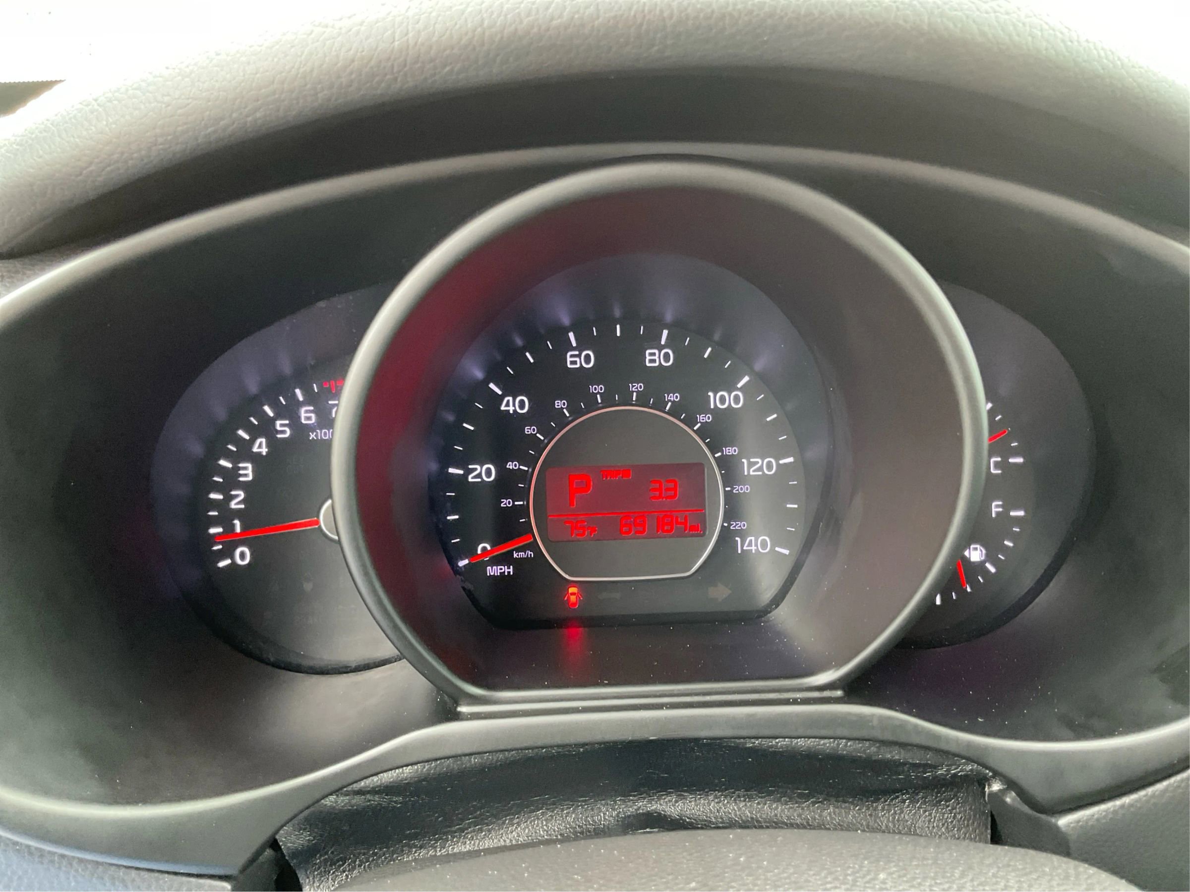 Used 2016 Kia Soul + w/ Audio Package FWD image 14