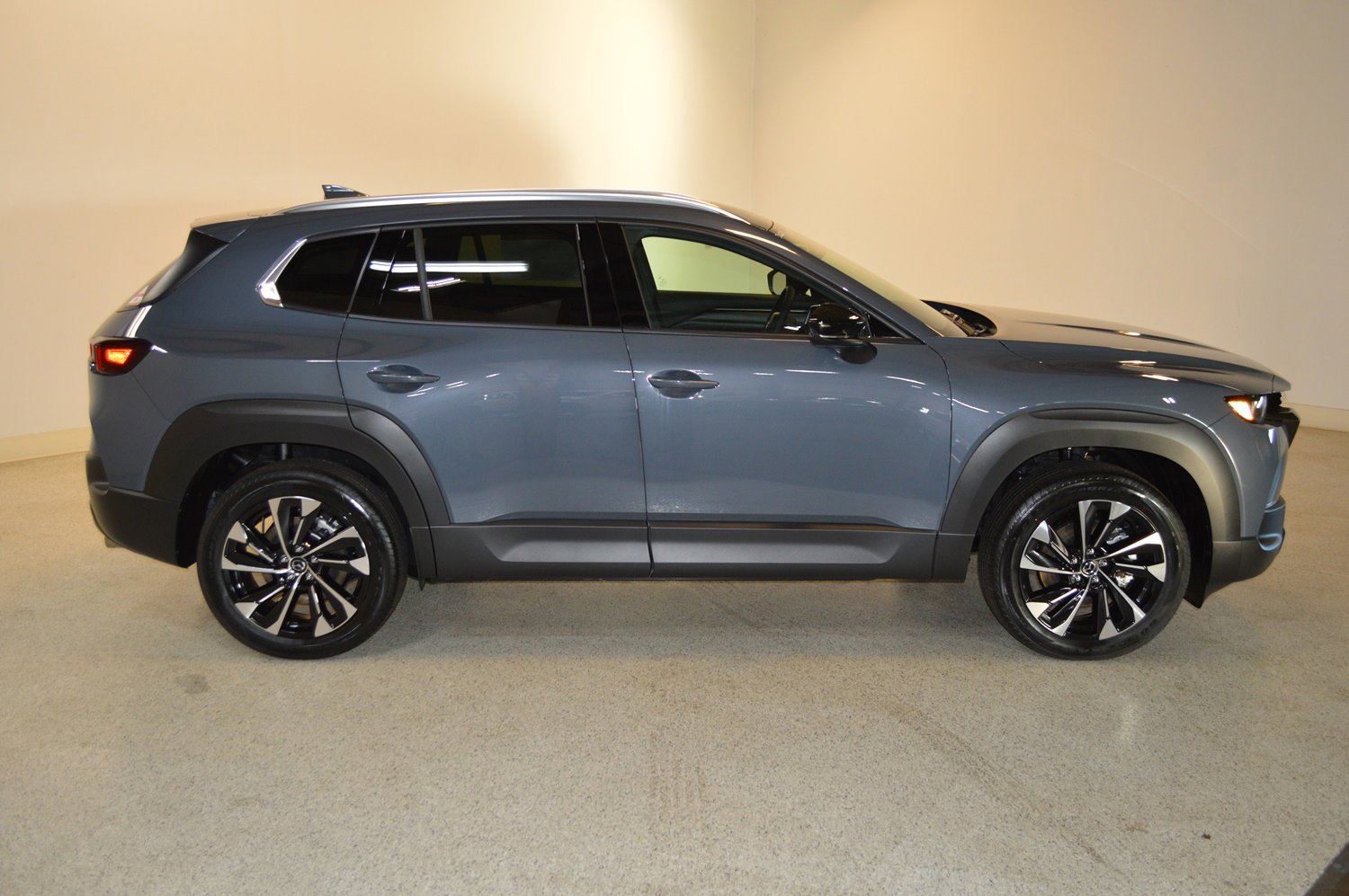 New 2026 MAZDA CX-50 2.5 Hybrid w/ Premium Plus Pkg image 2