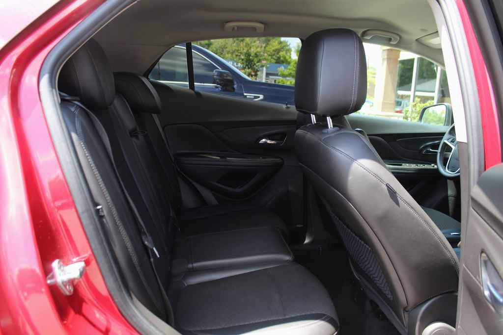 Used 2019 Buick Encore Preferred AWD/4WD image 25