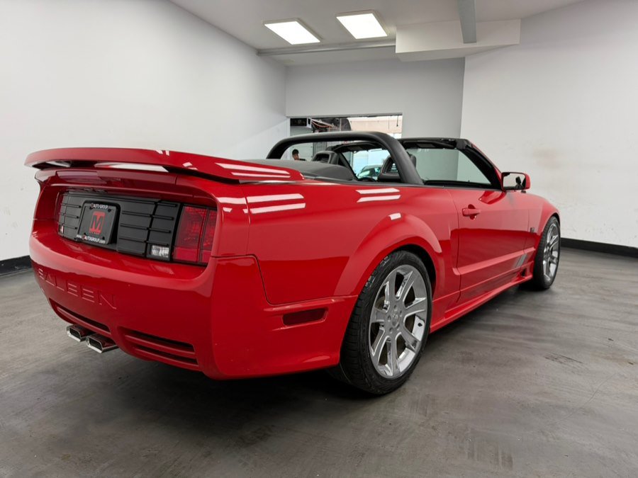 Used 2005 Ford Mustang GT Premium RWD image 15