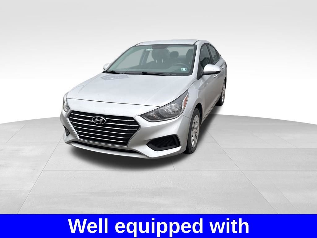 Used 2022 Hyundai Accent SE image 3