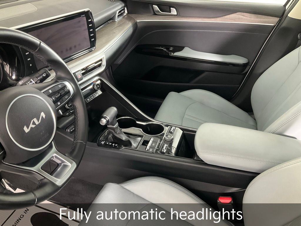 Used 2022 Kia K5 EX image 16