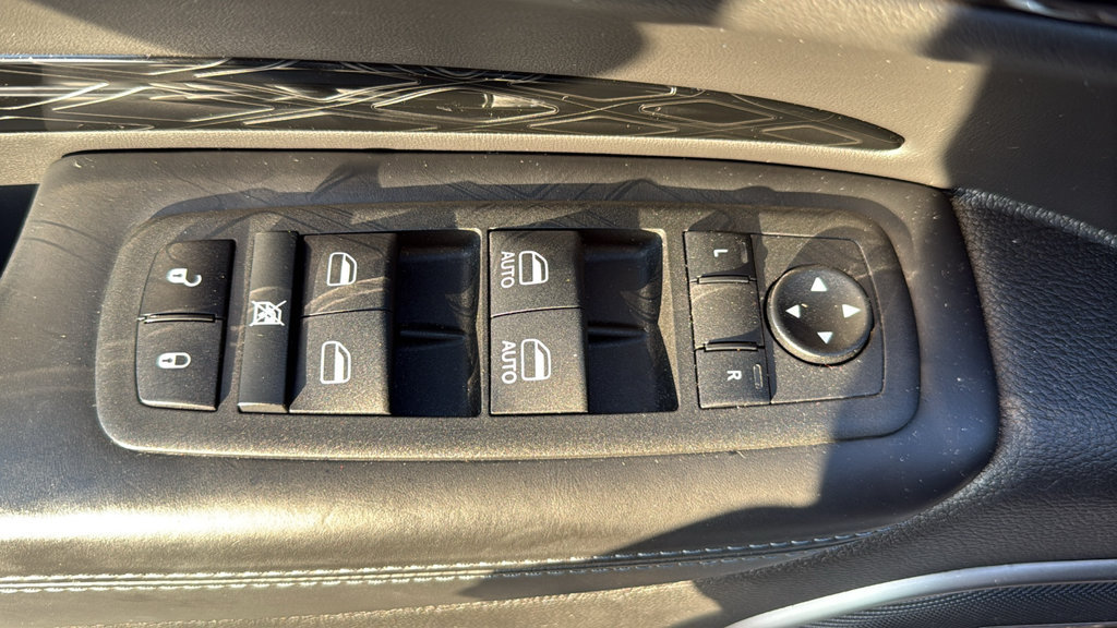 Used 2021 Dodge Durango Citadel w/ Premium Entertainment Group RWD image 17