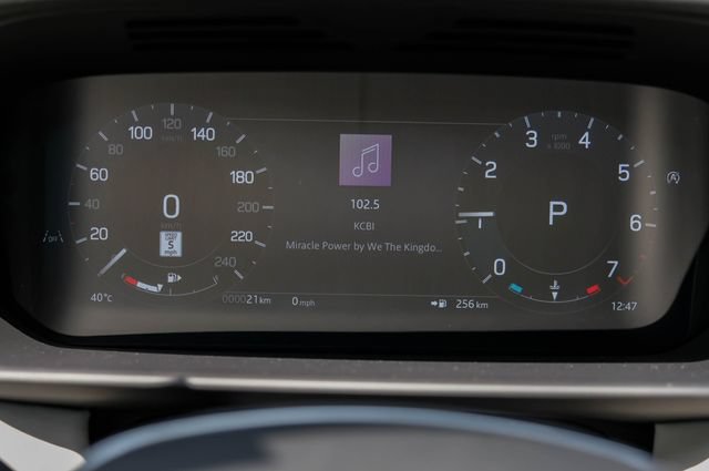 New 2026 Land Rover Discovery S AWD/4WD image 25