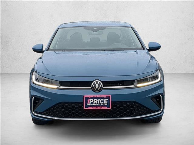 Used 2025 Volkswagen Jetta S video 2
