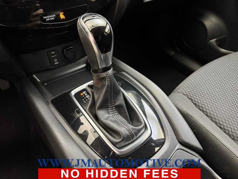 Used 2017 Nissan Rogue Sport S w/ S Appearance Package AWD/4WD image 32