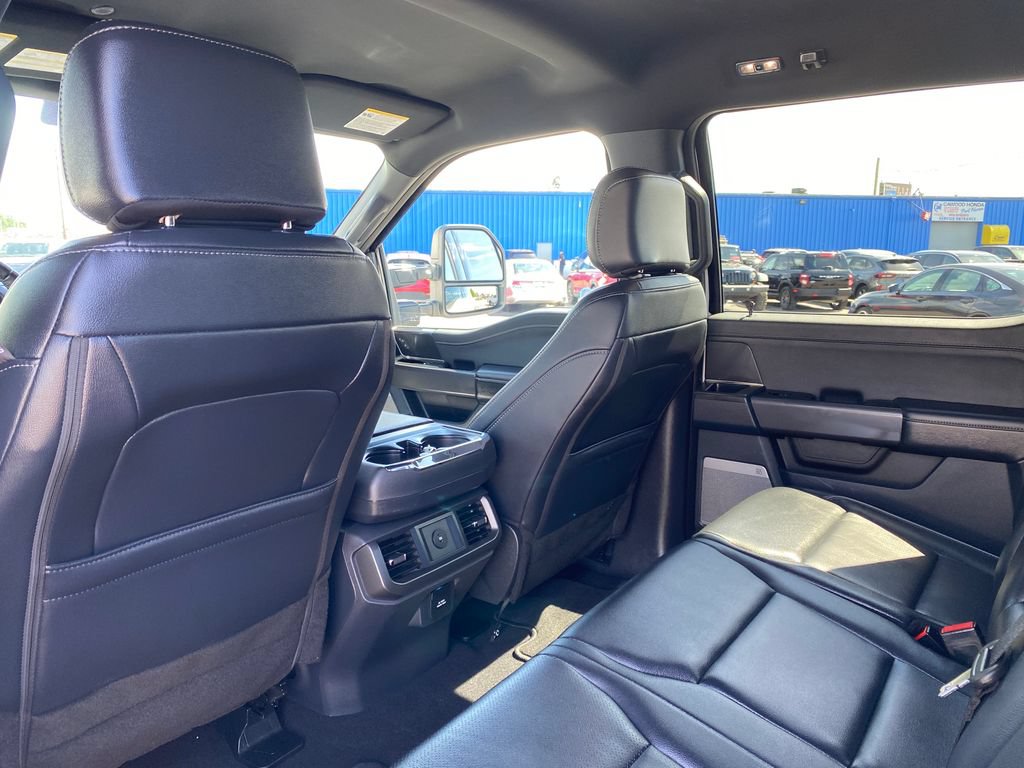 Used 2025 Ford F150 Lariat AWD/4WD image 15