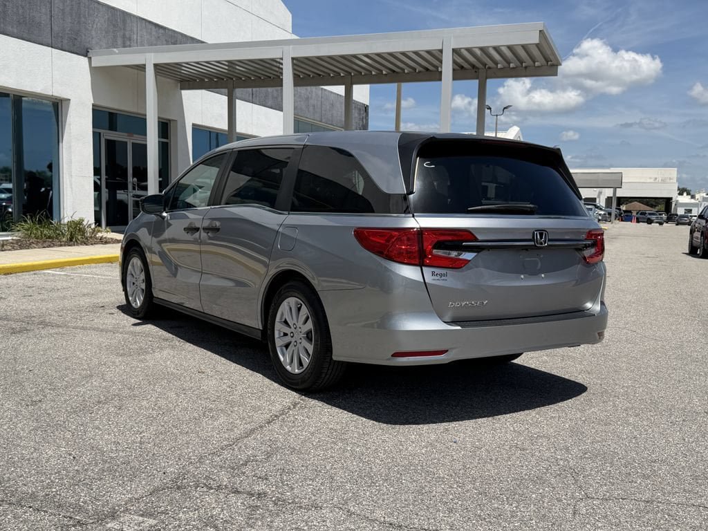 Used 2021 Honda Odyssey LX image 6
