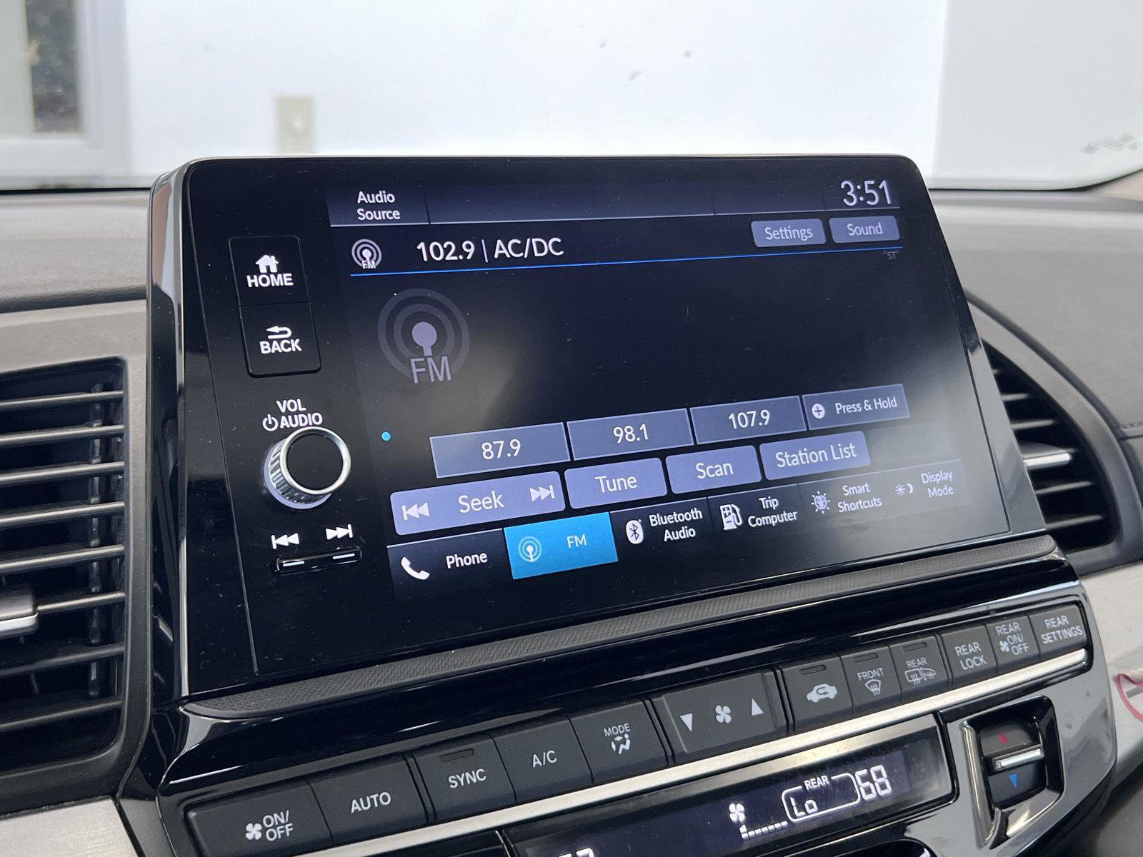 Used 2025 Honda Odyssey EX-L image 7