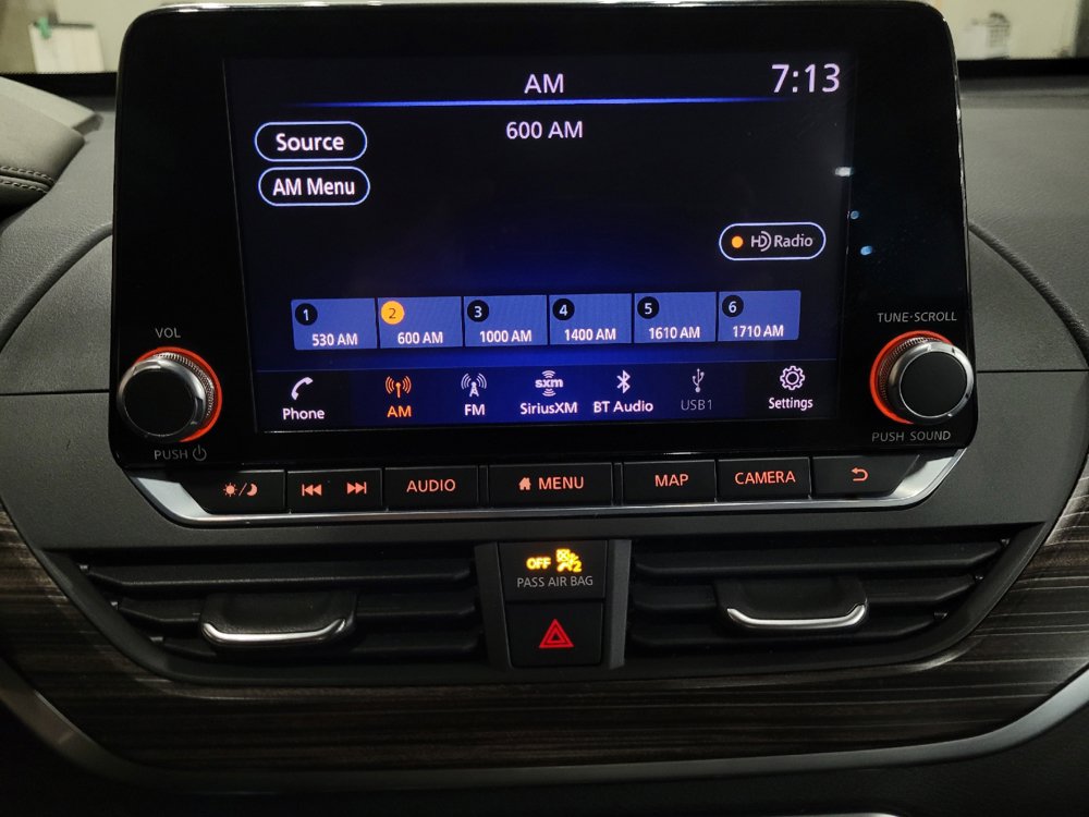 Used 2020 Nissan Altima 2.5 SL FWD image 25