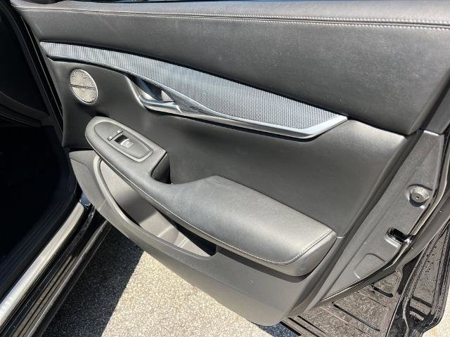 Used 2023 INFINITI QX50 Sport FWD image 12