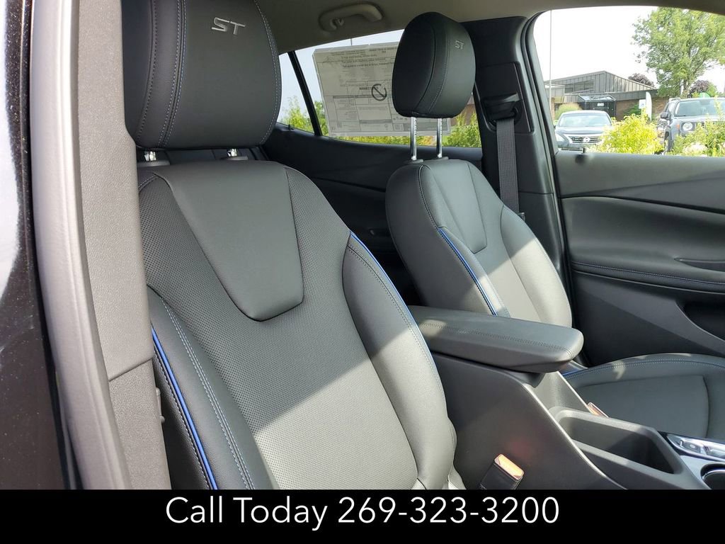 New 2025 Buick Encore GX Sport Touring w/ Comfort Package image 27