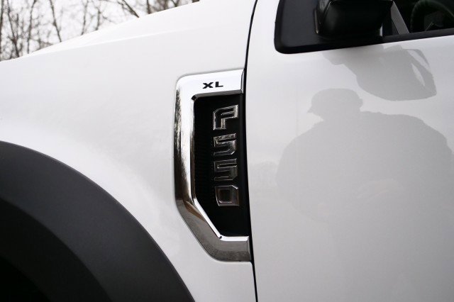 Used 2019 Ford F550 XL / DRW / Knapheide KUV / V8 image 42