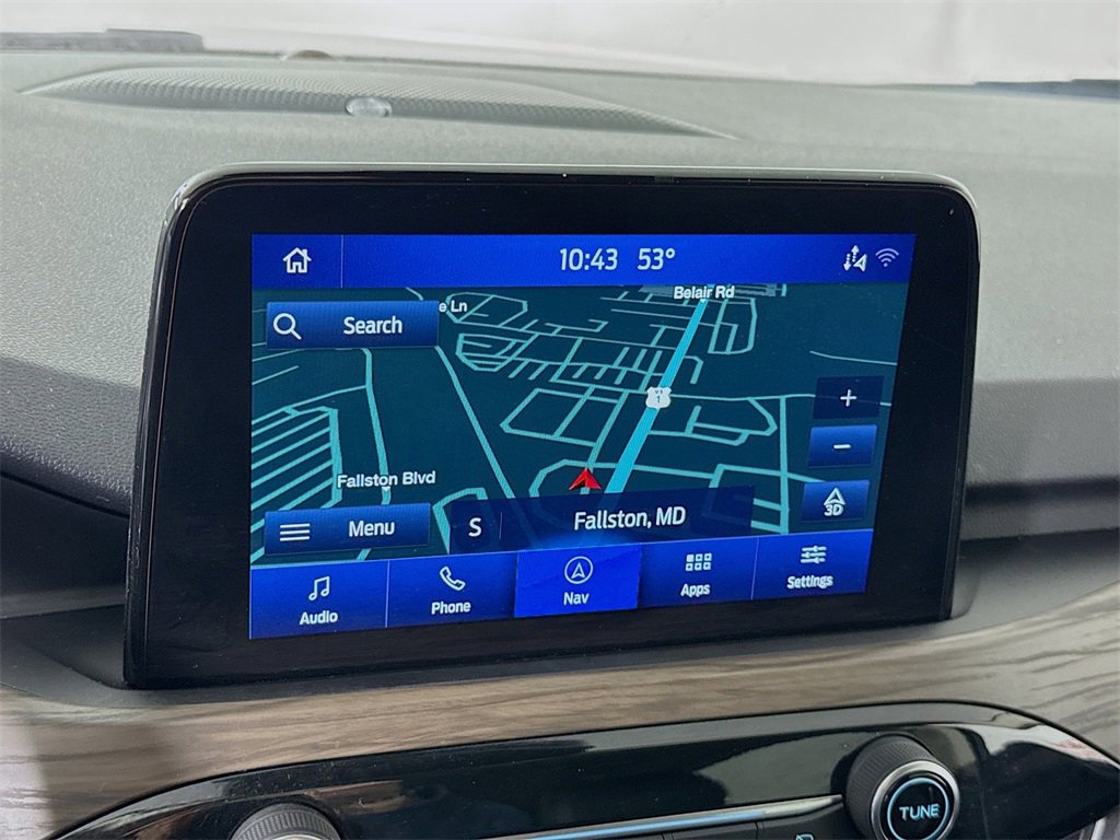 Used 2020 Ford Escape Titanium image 5