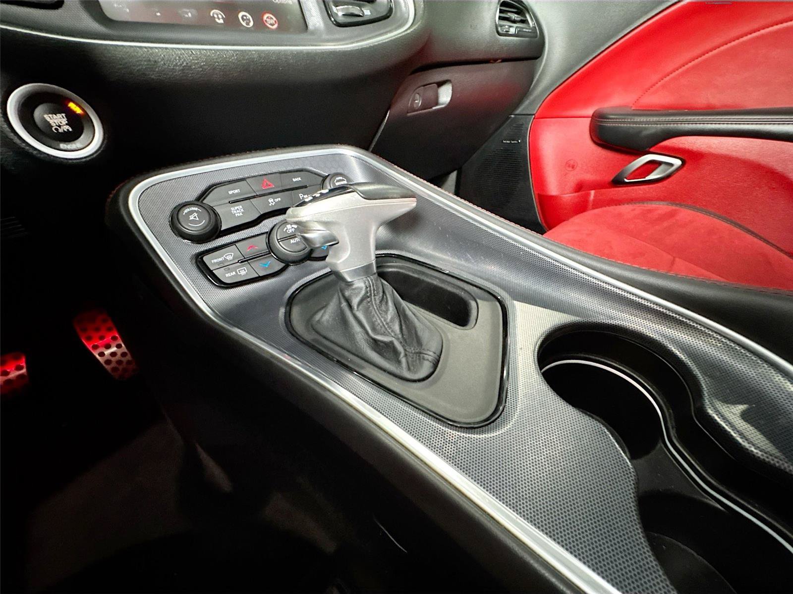 Used 2016 Dodge Challenger R/T Scat Pack RWD image 14