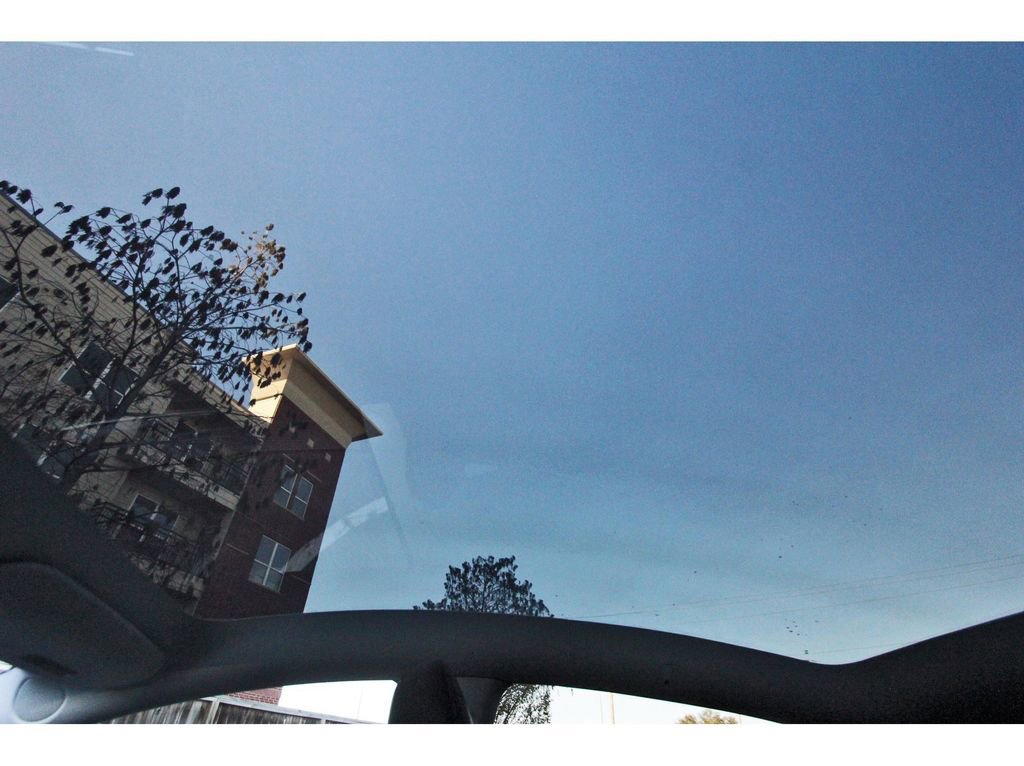 Used 2023 Tesla Model Y Performance image 20