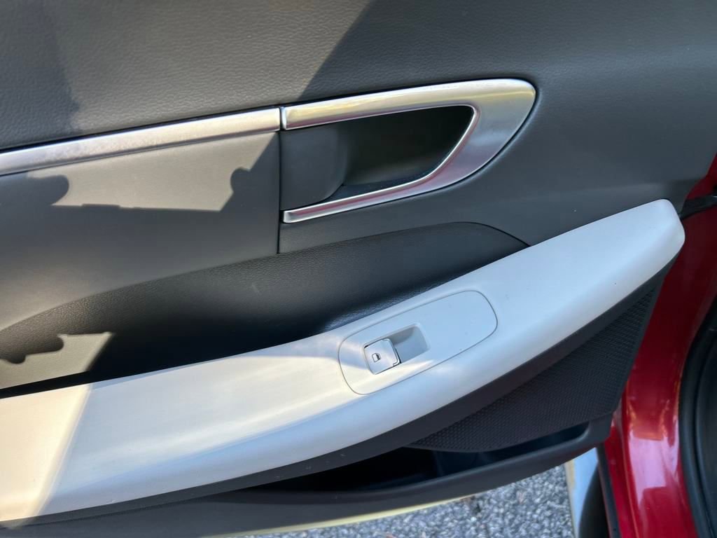 Used 2022 Hyundai Sonata SEL w/ Preferred Accessory Package image 21