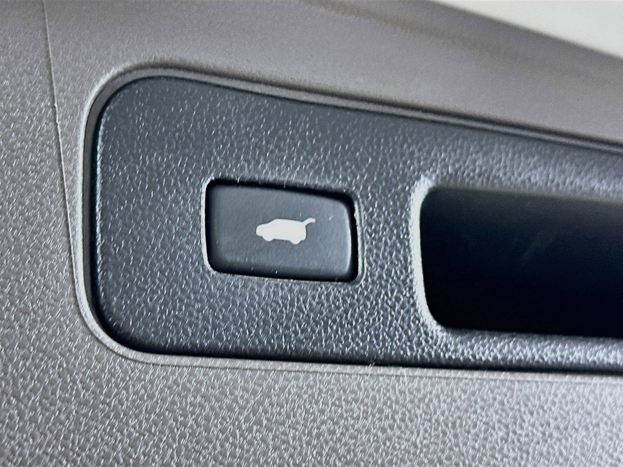 Used 2013 Honda Odyssey Touring Elite image 35