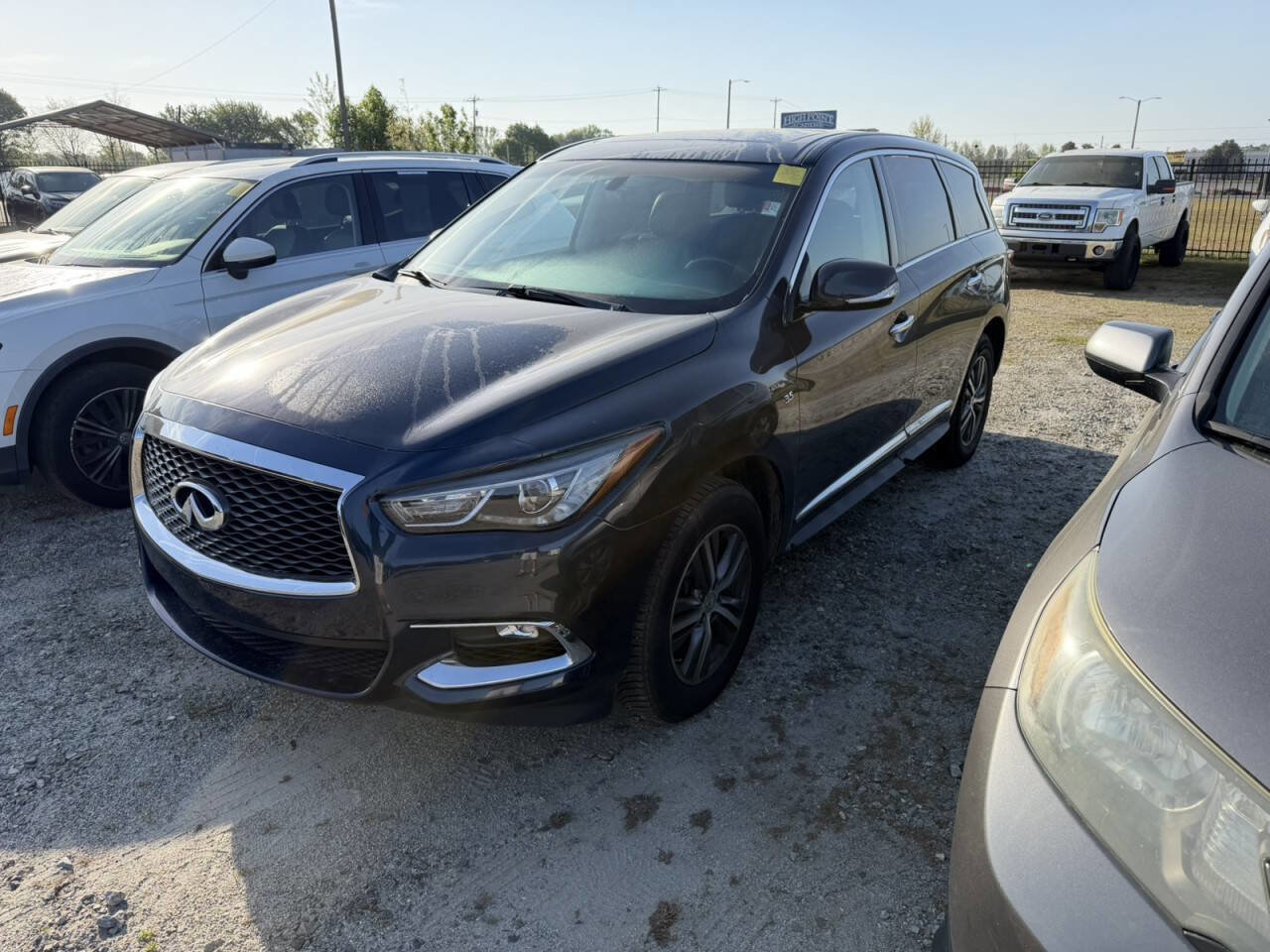 Used 2018 INFINITI QX60 Luxe image 1