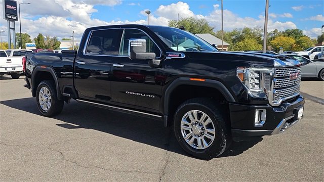 Used 2021 GMC Sierra 2500 Denali w/ Denali Ultimate Package image 2