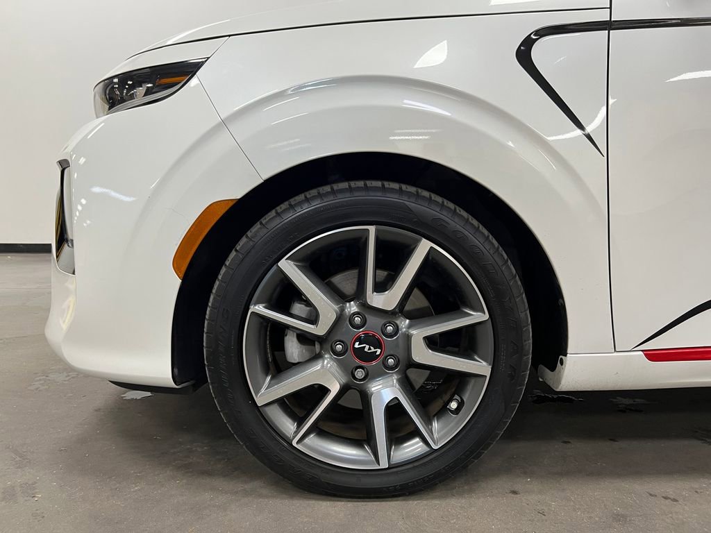 Used 2022 Kia Soul Turbo image 13