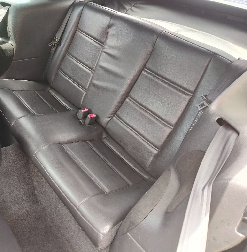 Used 2000 Ford Mustang Convertible RWD image 6