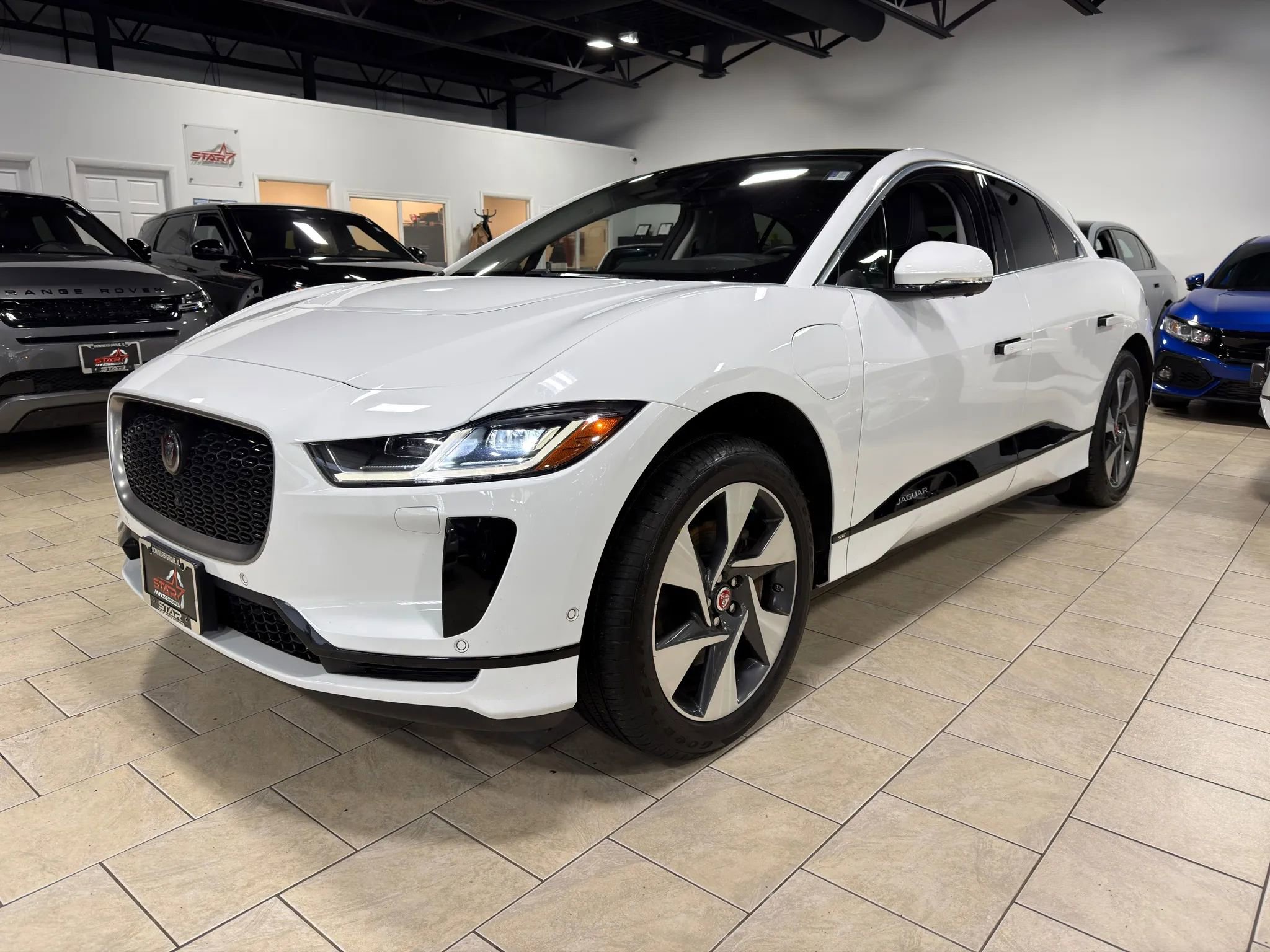 Used 2020 Jaguar I-PACE SE image 11