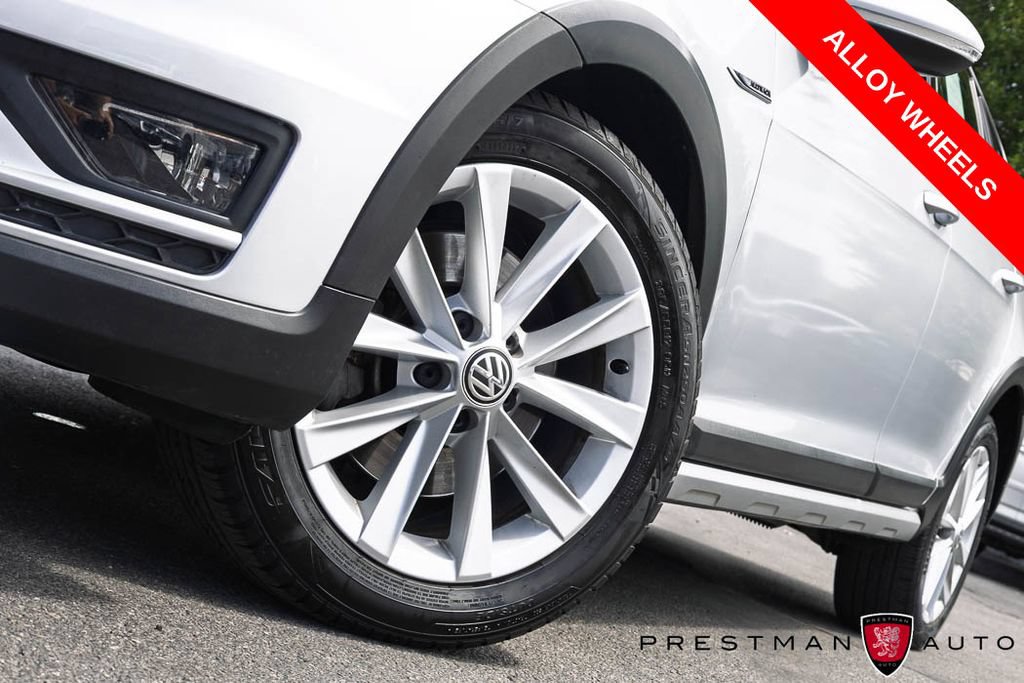Used 2017 Volkswagen Golf Alltrack SEL AWD/4WD image 11