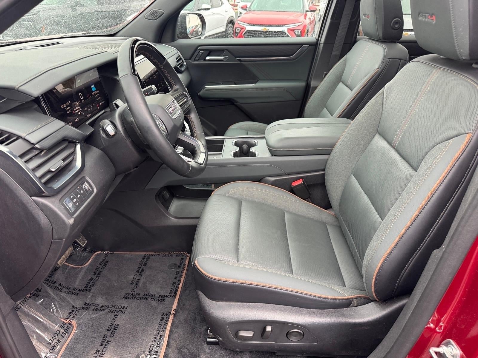Used 2025 GMC Acadia AT4 w/ Super Cruise Package AWD/4WD image 6
