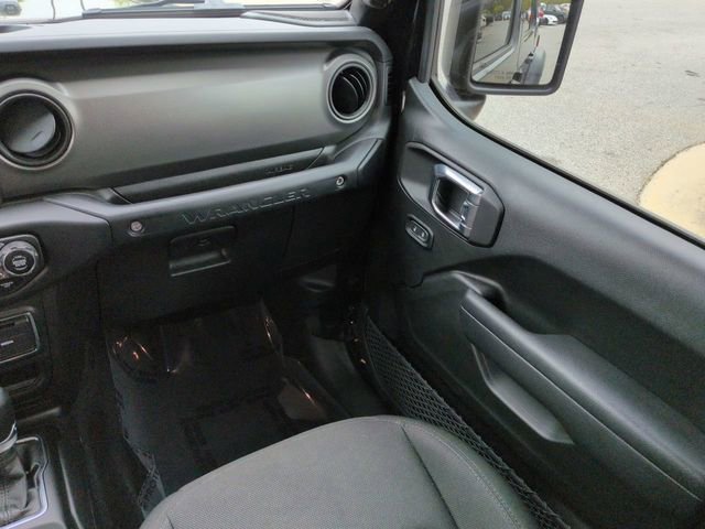 Certified 2023 Jeep Wrangler Unlimited w/ Cold Weather Group AWD/4WD image 19