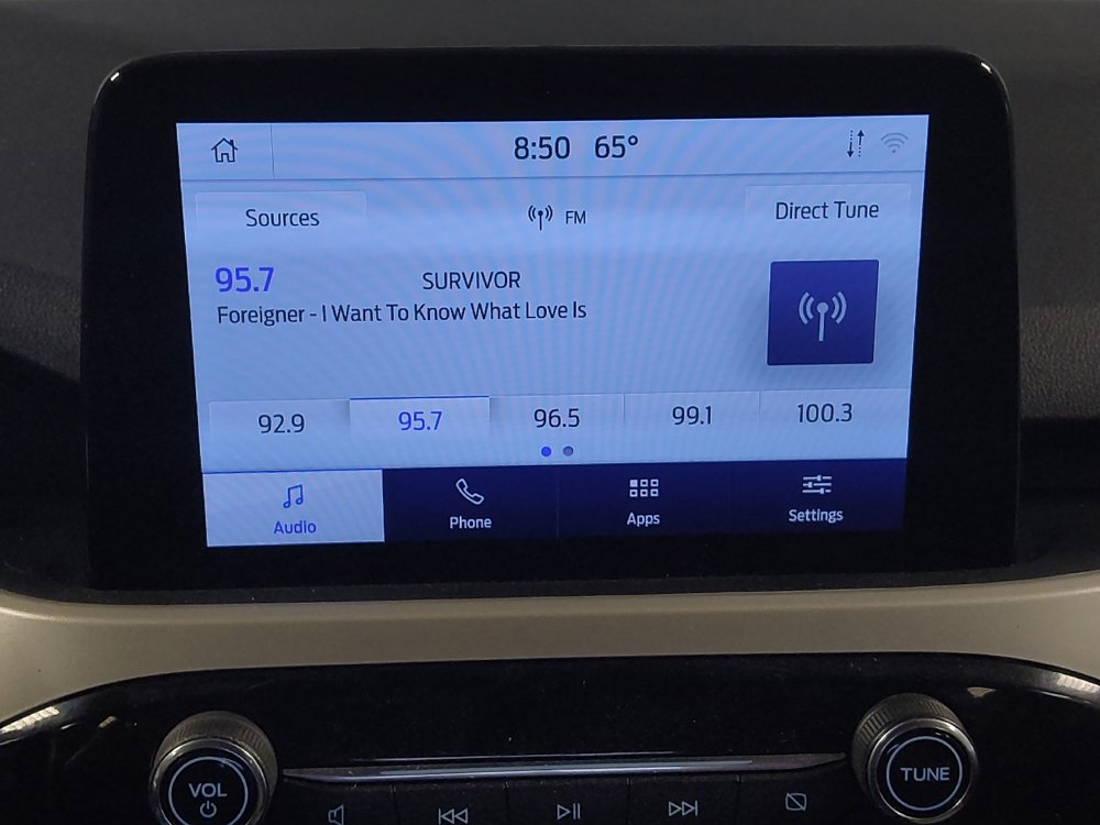 Used 2022 Ford Escape SE w/ Cold Weather Package image 25