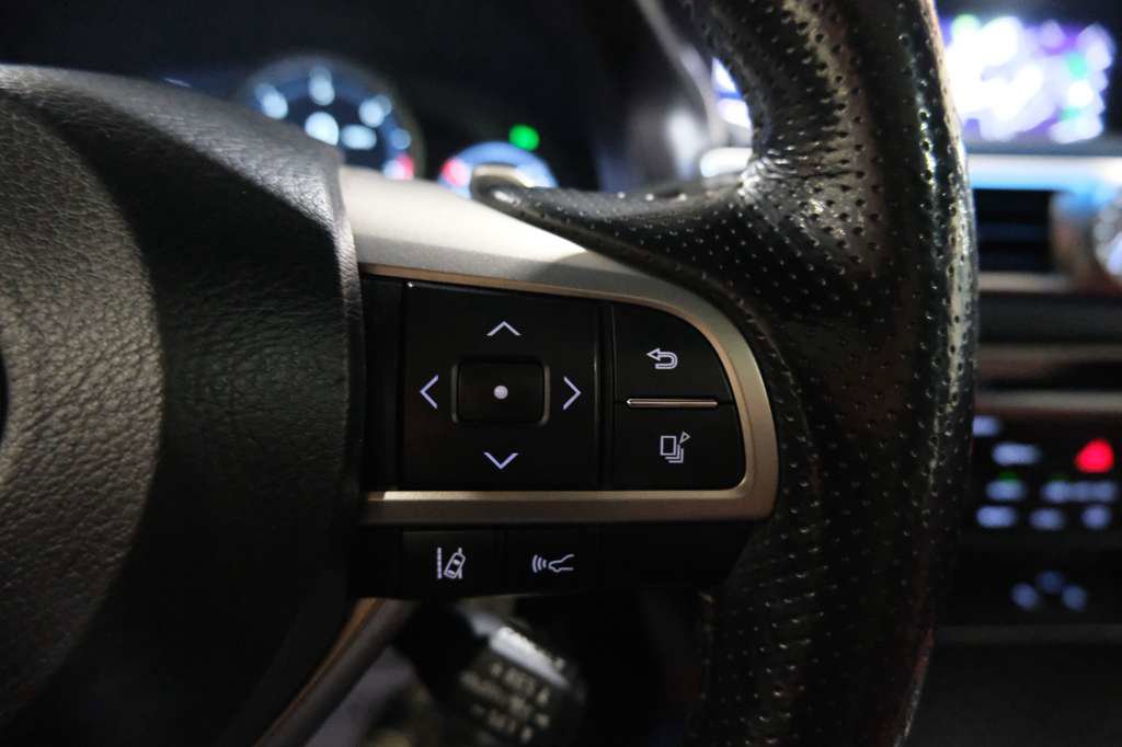 Used 2016 Lexus GS 350 AWD w/ F Sport Package image 38