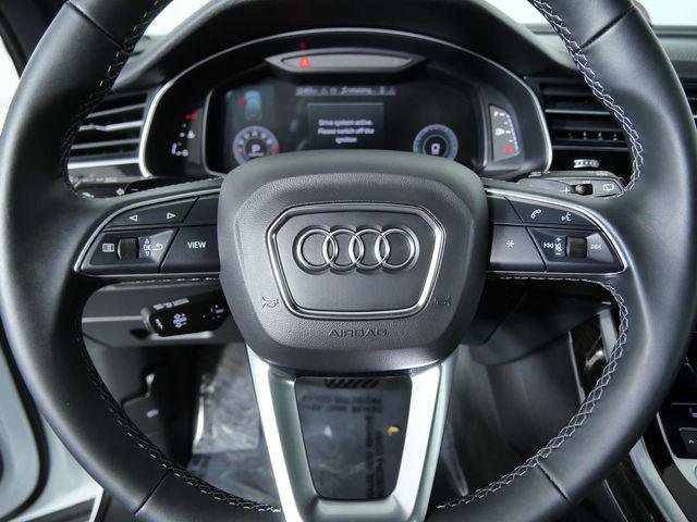 Used 2025 Audi Q7 2.0T Premium w/ Convenience Plus Package image 20