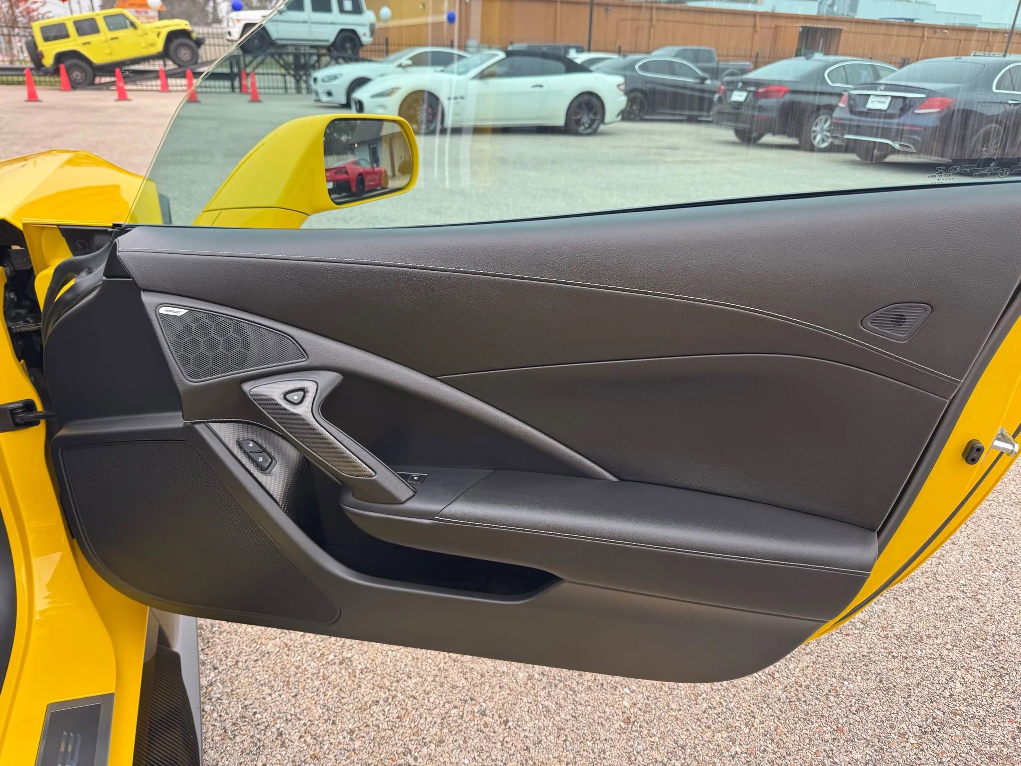 Used 2015 Chevrolet Corvette Z06 w/ Z07 Performance Package image 22