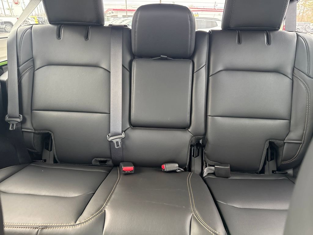 New 2026 Jeep Wrangler Sahara w/ Whitecap Package image 26