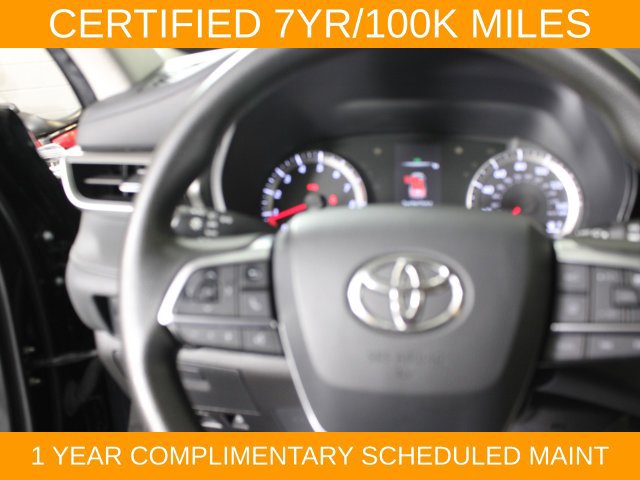 Used 2021 Toyota Highlander L AWD/4WD image 23