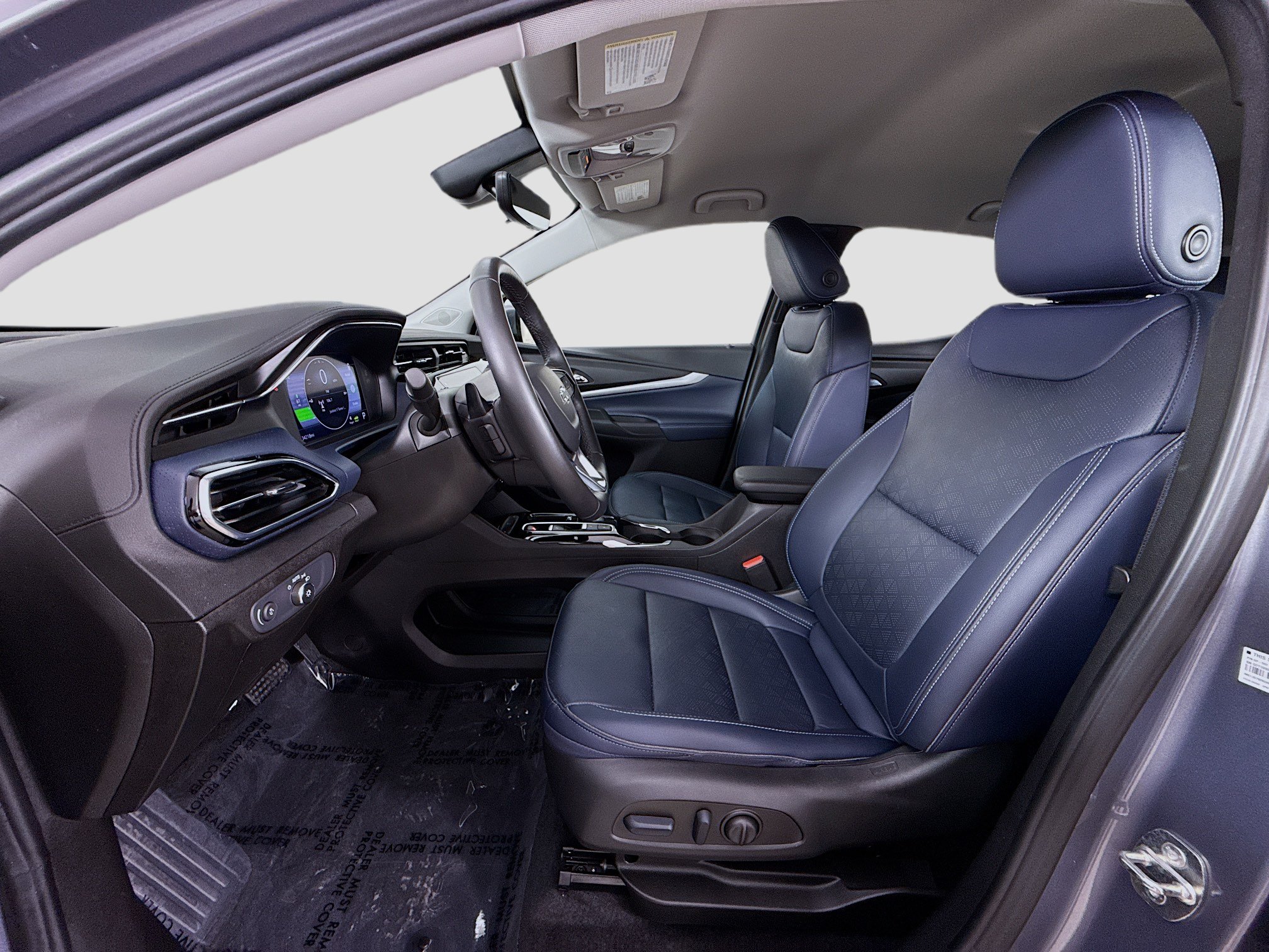 Used 2023 Chevrolet Bolt EUV Premier FWD image 23