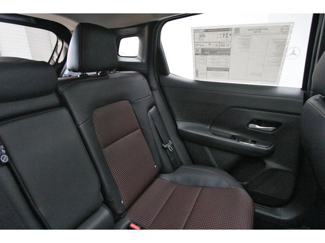 New 2027 Nissan Kicks SR w/ SR Premium Package FWD image 10