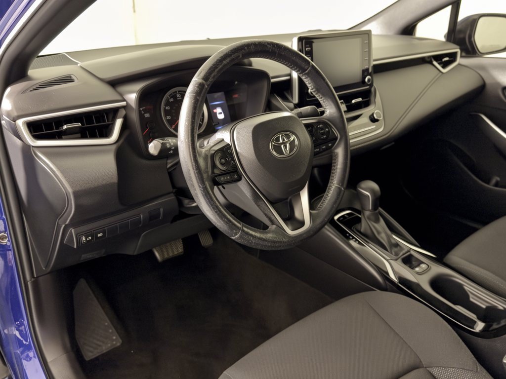 Used 2020 Toyota Corolla SE FWD image 3