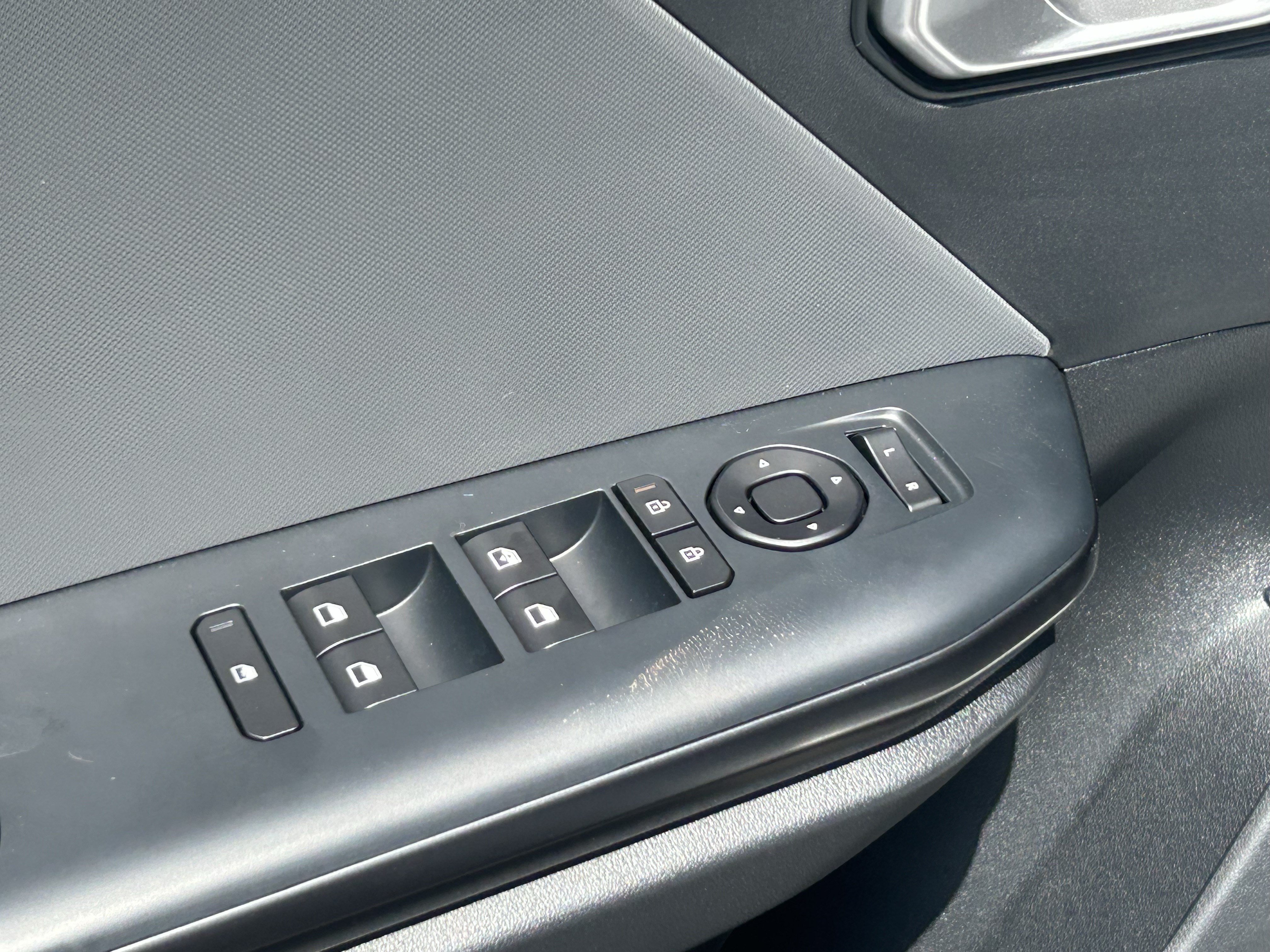New 2026 Kia K4 FWD image 23