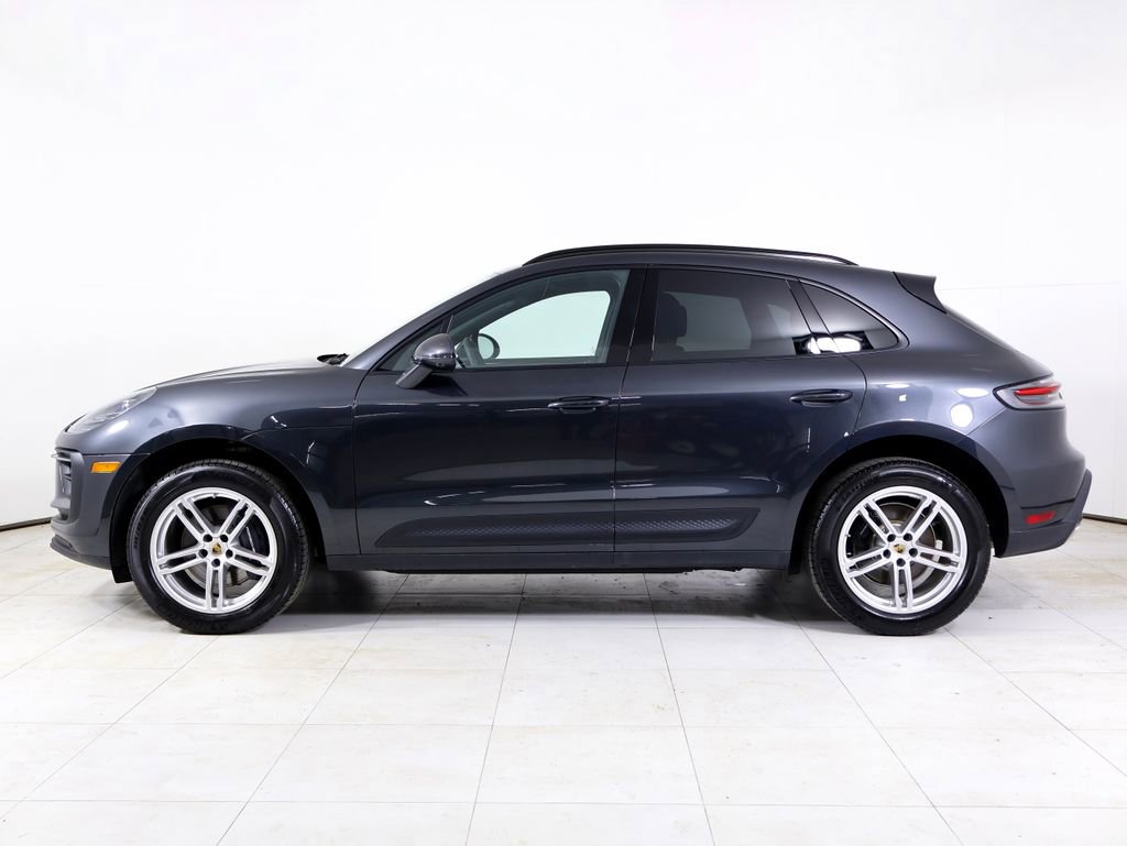 Certified 2026 Porsche Macan image 2