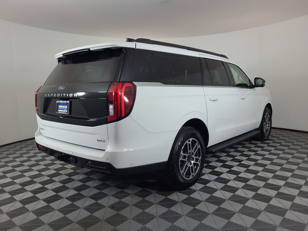 Used 2025 Ford Expedition Max Active image 3